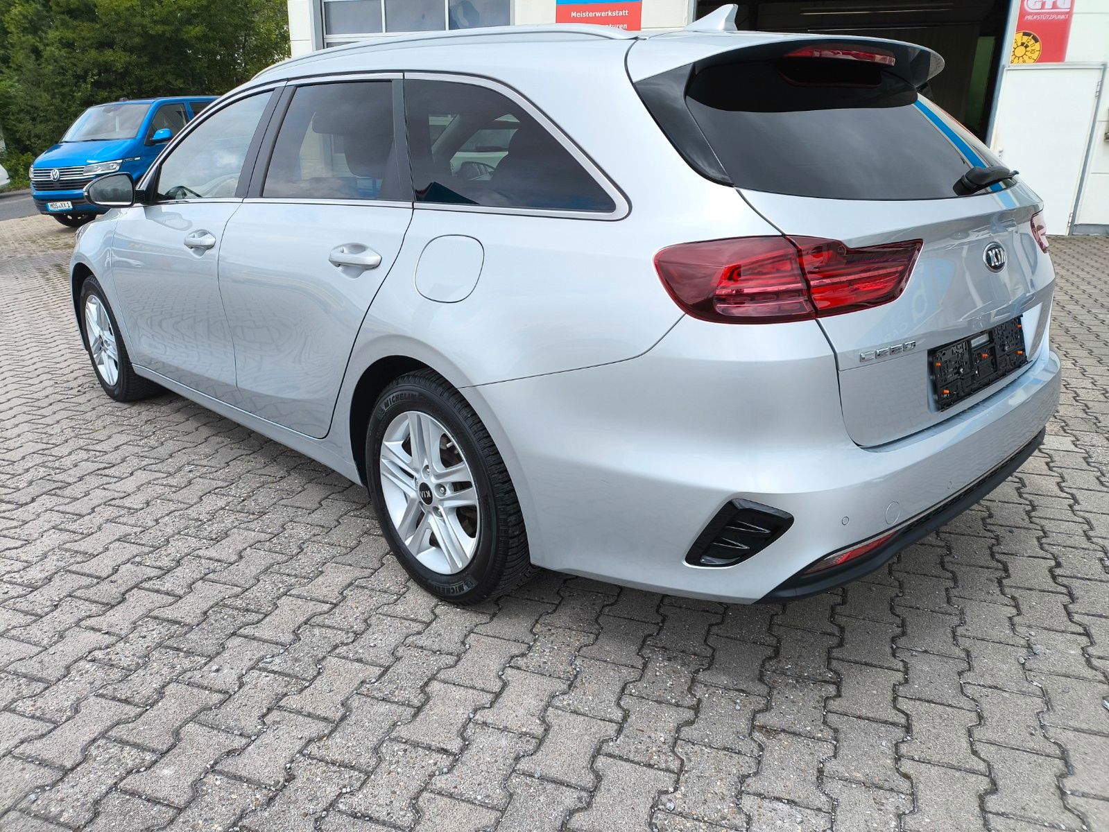 Kia Ceed Kombi 1.4 TGDi Automatik - Samsaru's Car Outlet