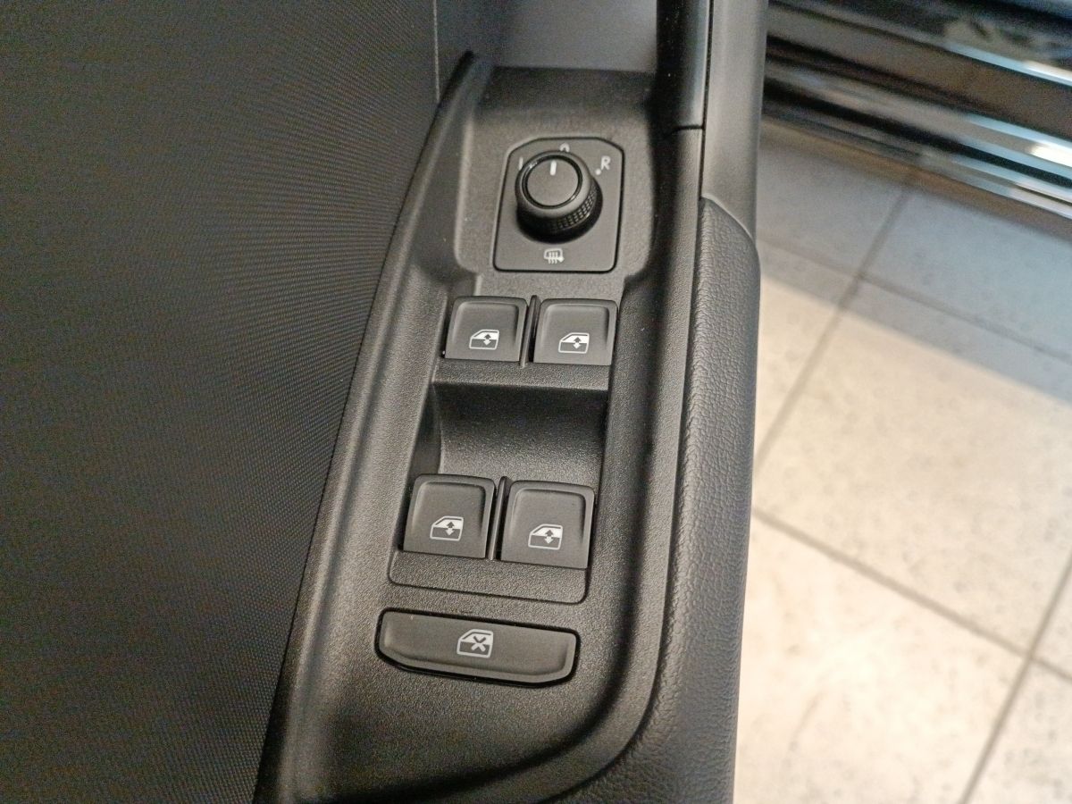 Audi A1 Sportback 25 TFSI S tronic LED*Navi*PDC