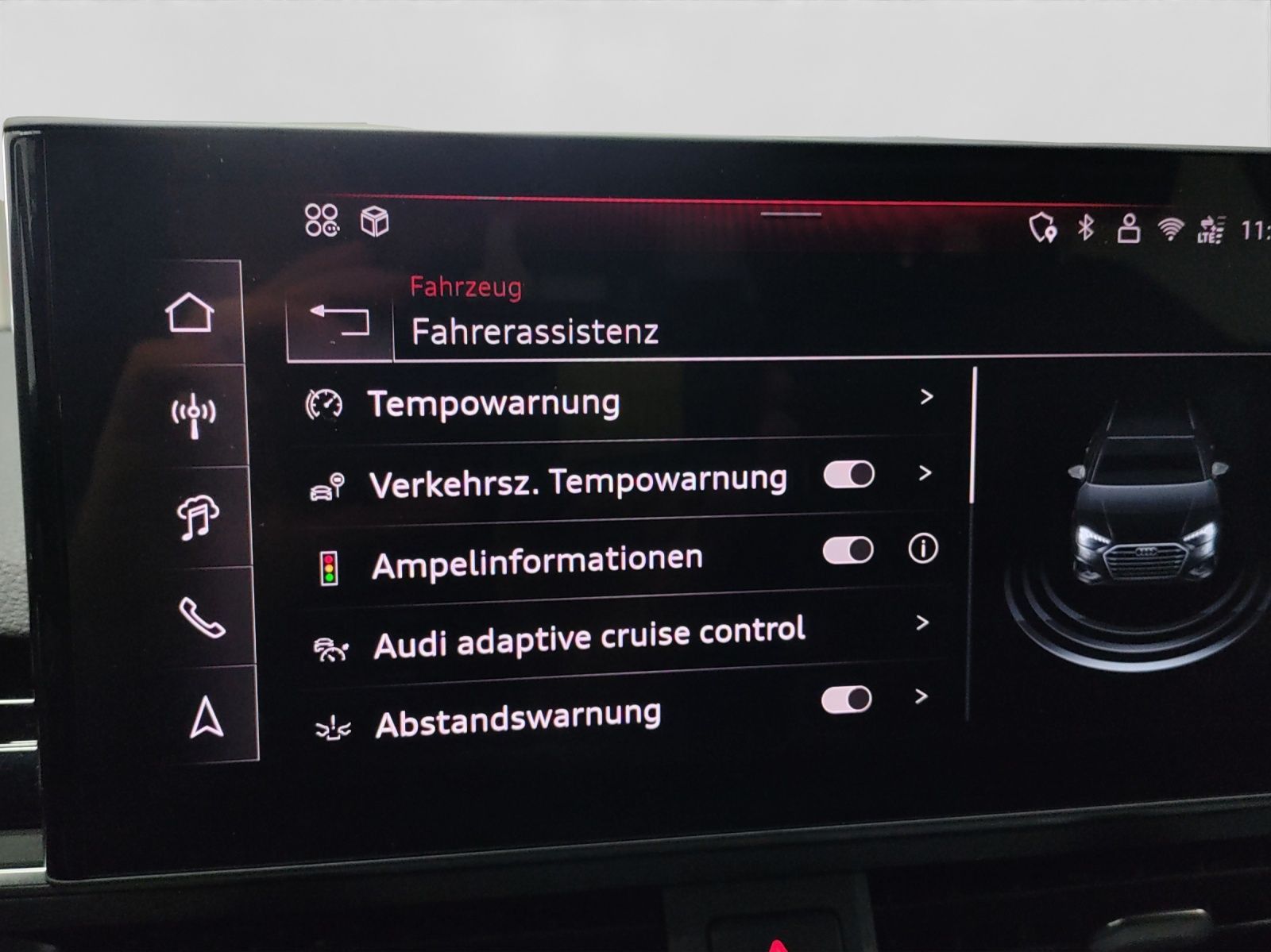 Audi A4 Avant 40 TFSI Q 2x S LINE MATRIX AHK LM19 KAM