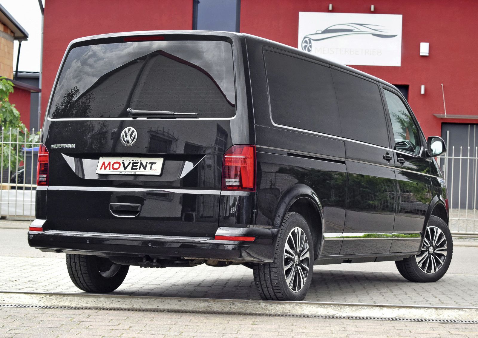 Volkswagen VW T6.1 Multivan - Samsaru's Car Outlet