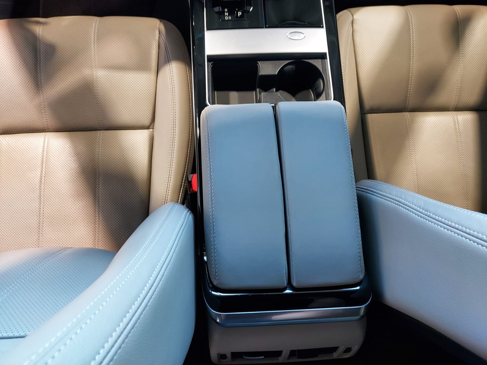 Range Rover Velar 2.0d D200 Edition - Samsaru's Car Outlet
