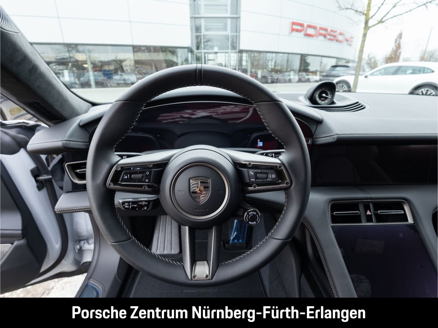 Porsche Taycan Turbo Cross Turismo Burmester InnoDrive H