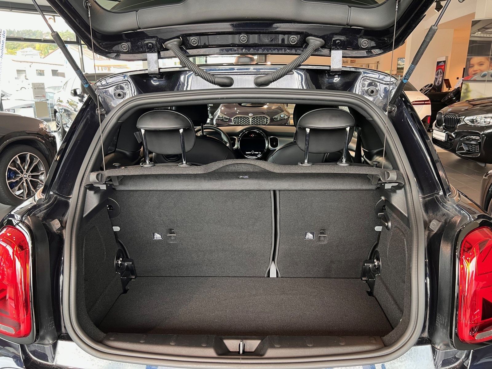 MINI Cooper Mini Yours - Samsaru's Car Outlet
