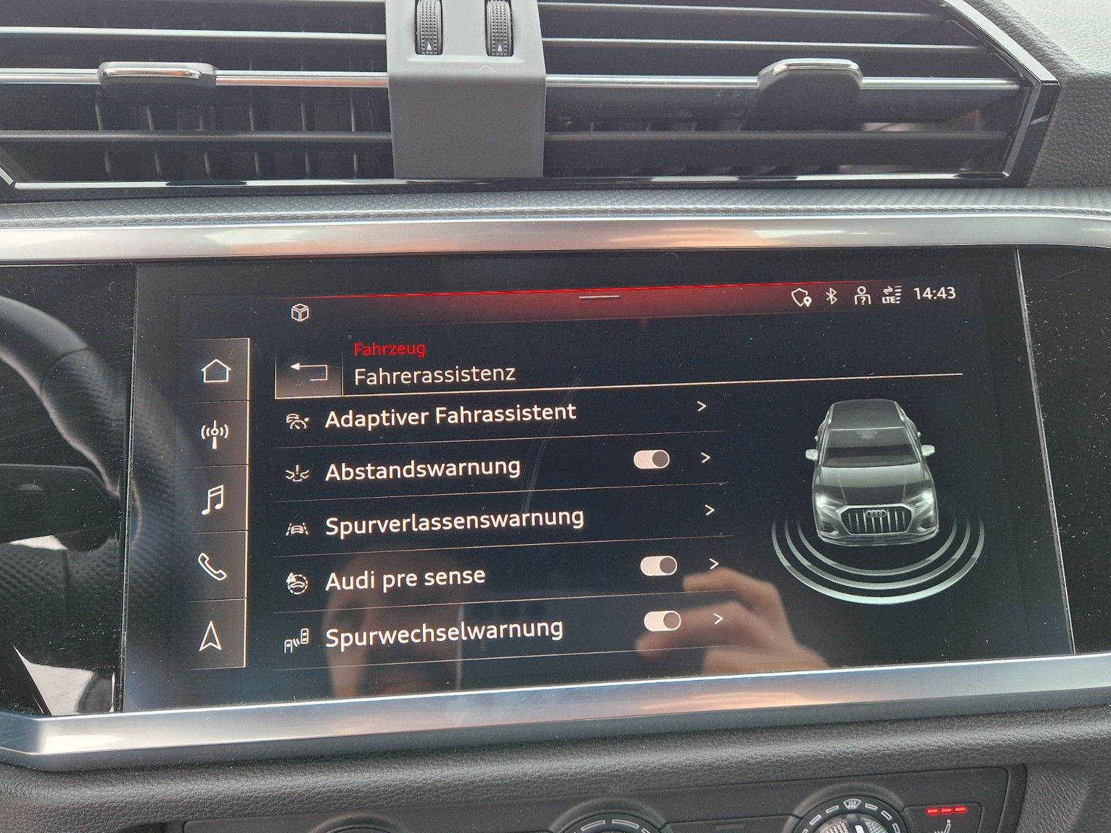 Audi Q3 40 TDI quattro S line - Samsaru's Car Outlet