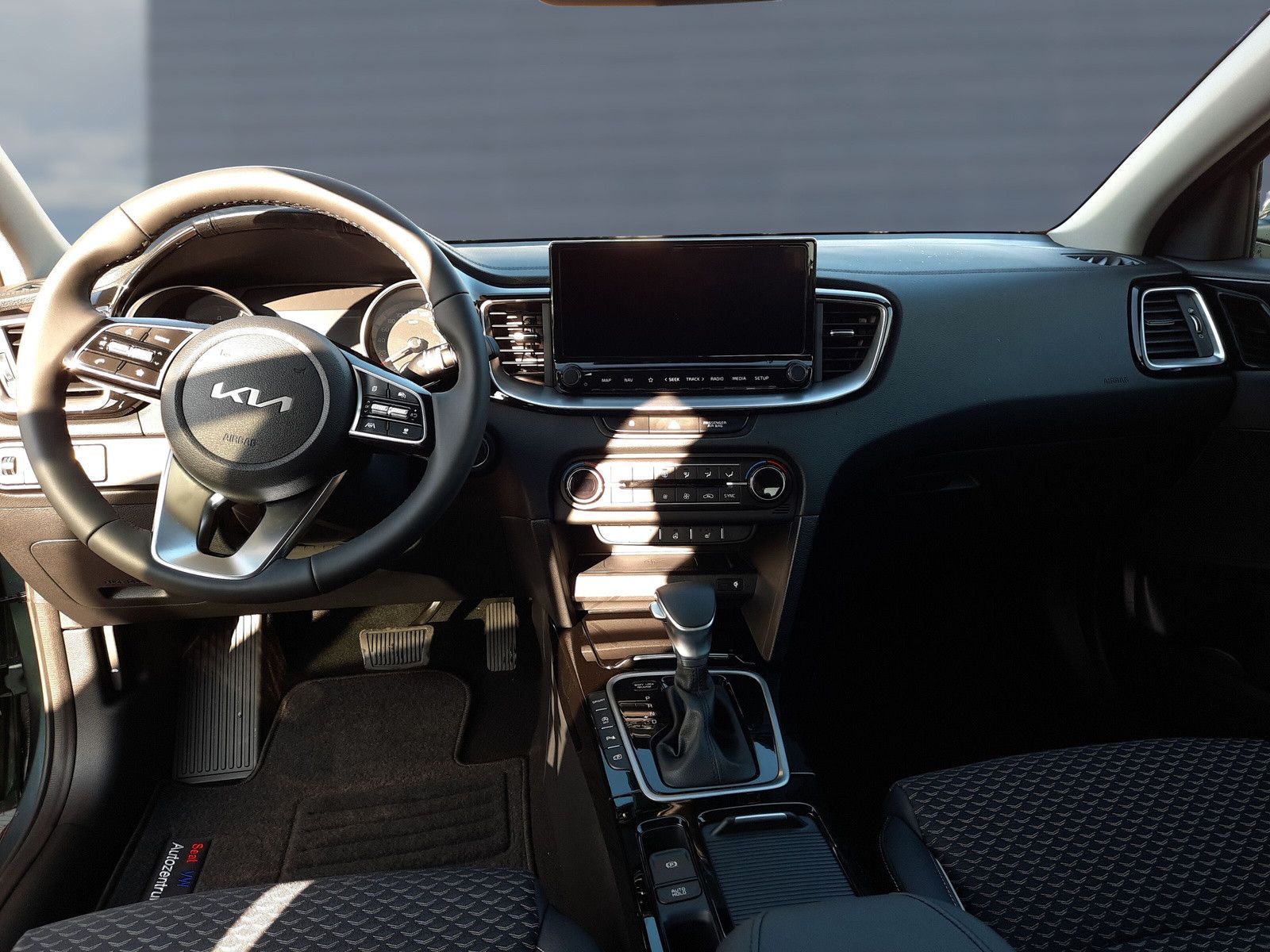 Kia XCeed 1.5 T GDI DCT Edition - Samsaru's Car Outlet