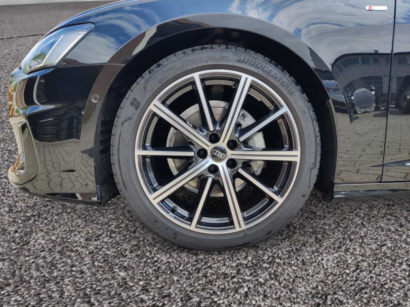 Audi A6 Avant 40 TDI S line - Samsaru's Car Outlet
