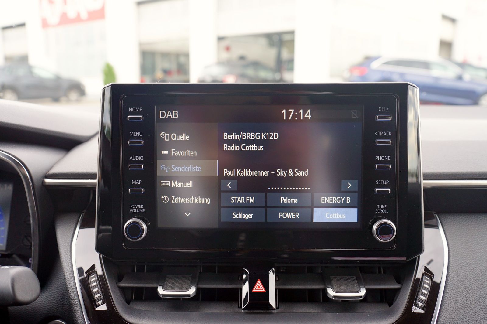 Toyota Corolla 2.0 Hybrid Business Edition - Samsaru's Car Outlet