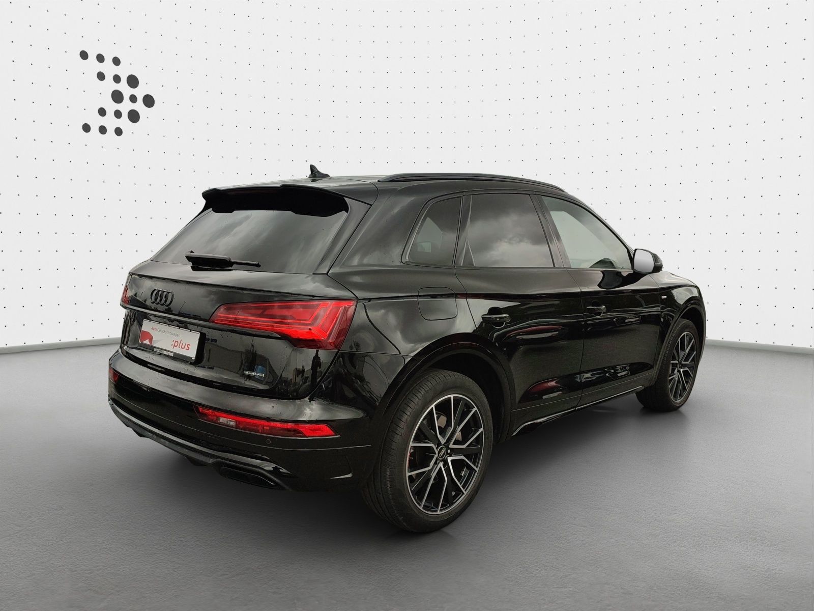 Audi Q5 50 TDI quattro S line - Samsaru's Car Outlet
