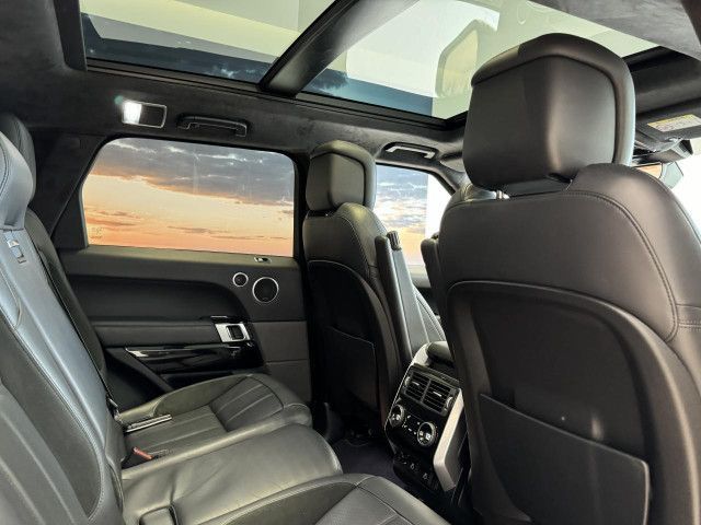 Range Rover Sport D350 HST - Samsaru's Car Outlet