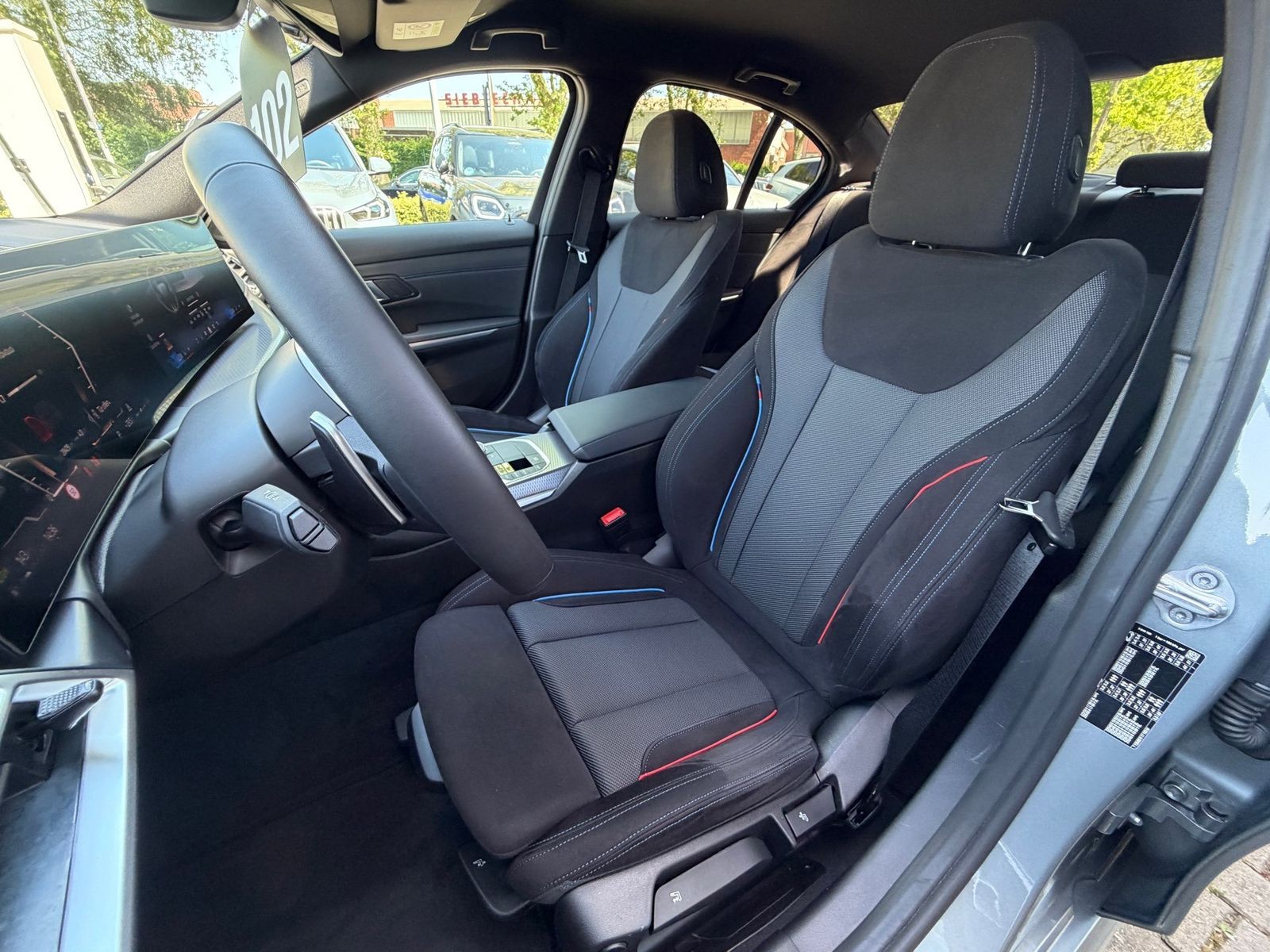 BMW 320i Limo M Sport Ad-Led ACC 360° Fin. ab 0,99%