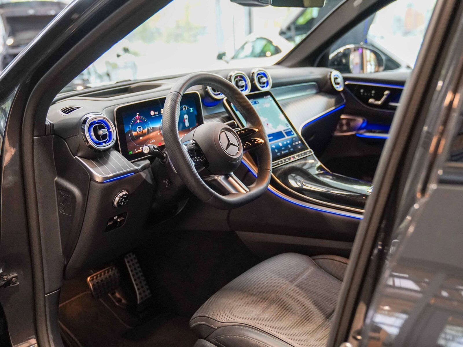 Mercedes-Benz GLC 300 de 4M AMG LIne Night Burmester AIR HUD
