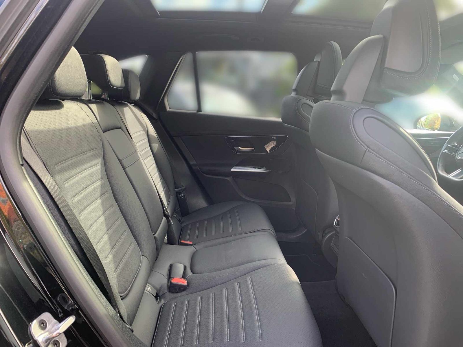 Mercedes-Benz GLC 300 de 4M AMG+MBUX+Pano+LED+AHK+Night+Kamera