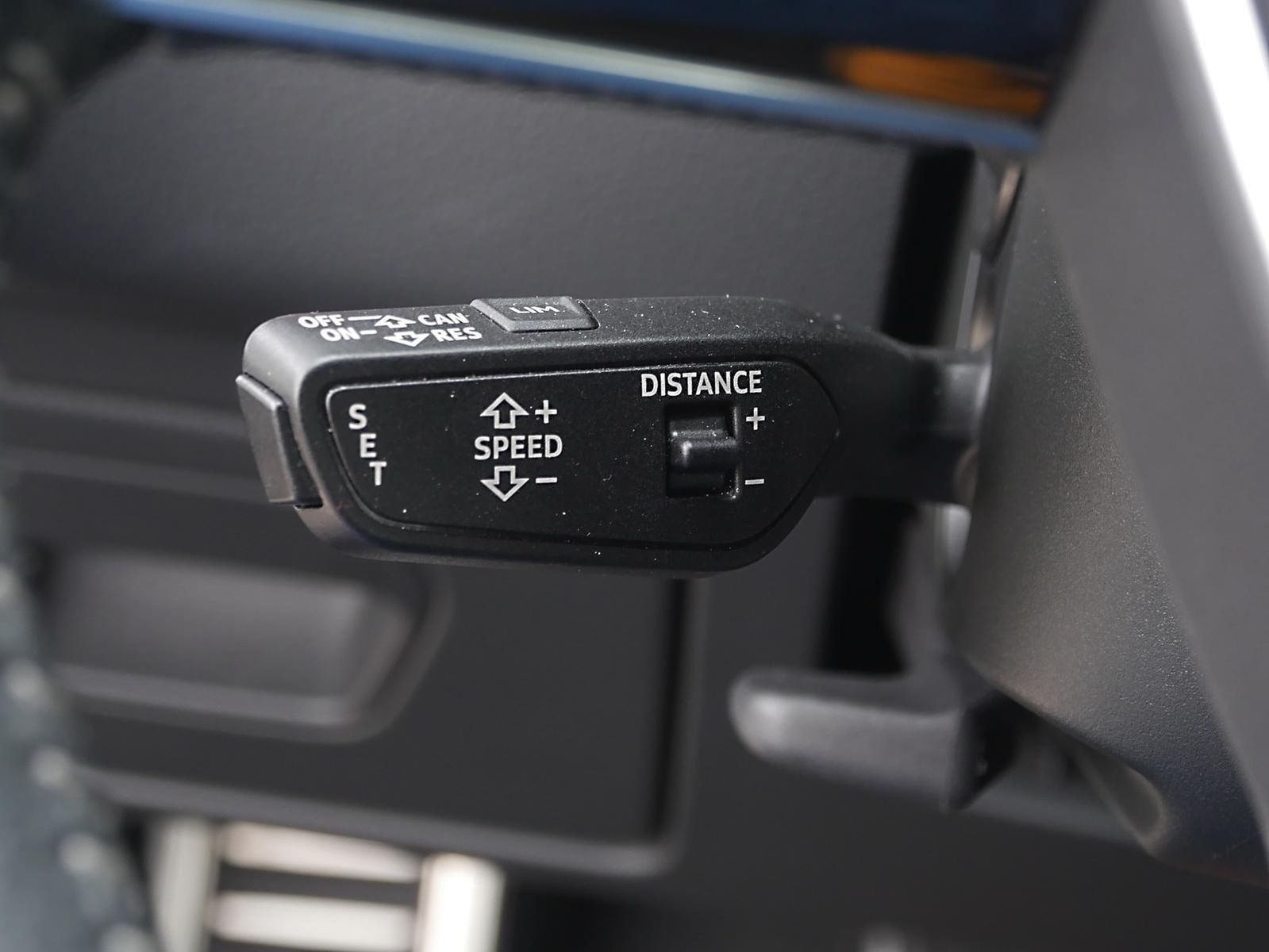 Audi A6 Lim. 50 TFSI e qu S line - Samsaru's Car Outlet