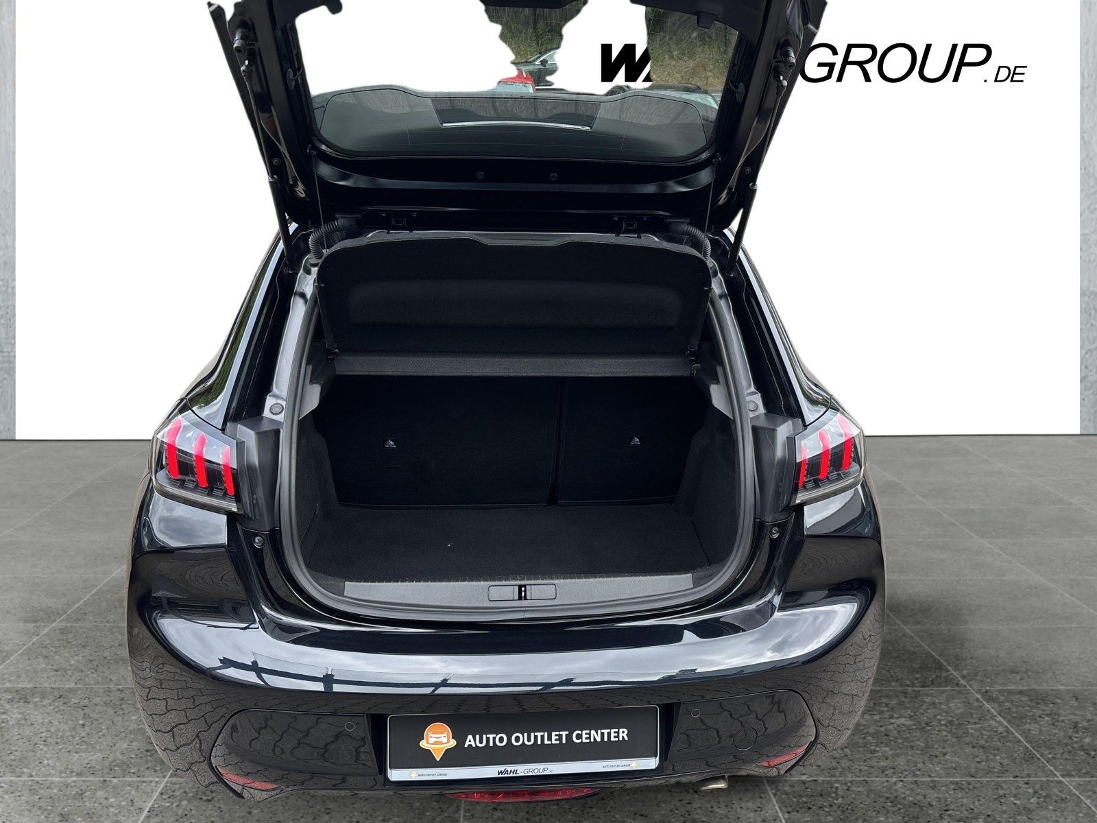 Peugeot 208 1.2 PURE TECH 100 GT - Samsaru's Car Outlet