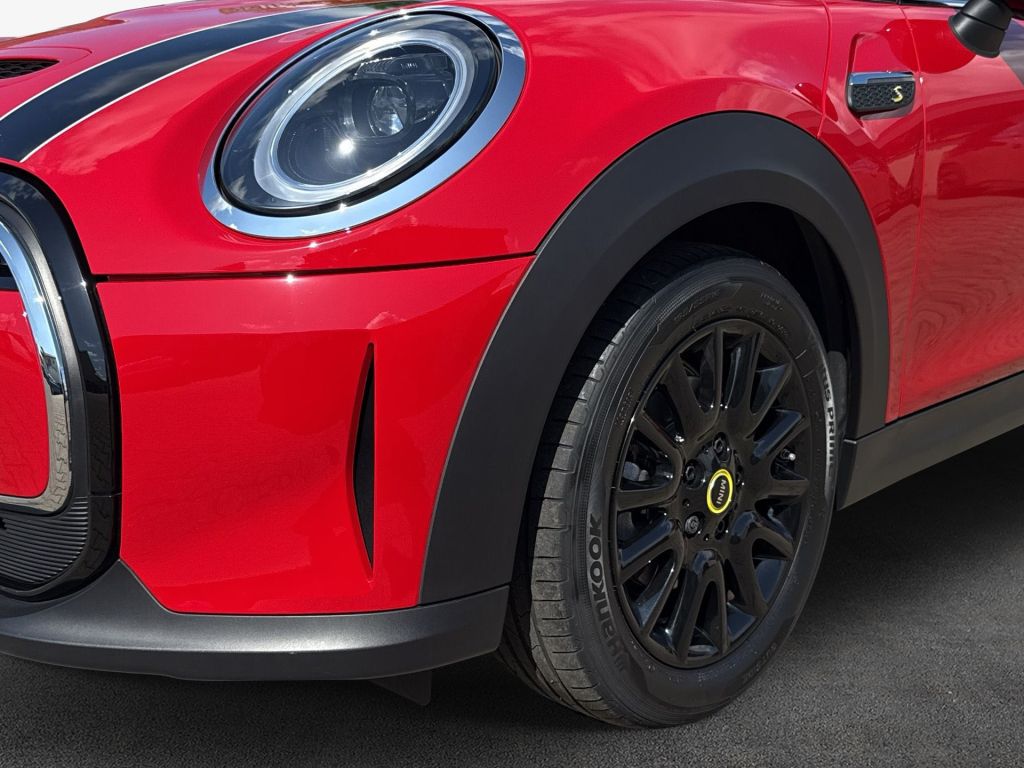 MINI Cooper SE Classic - Samsaru's Car Outlet