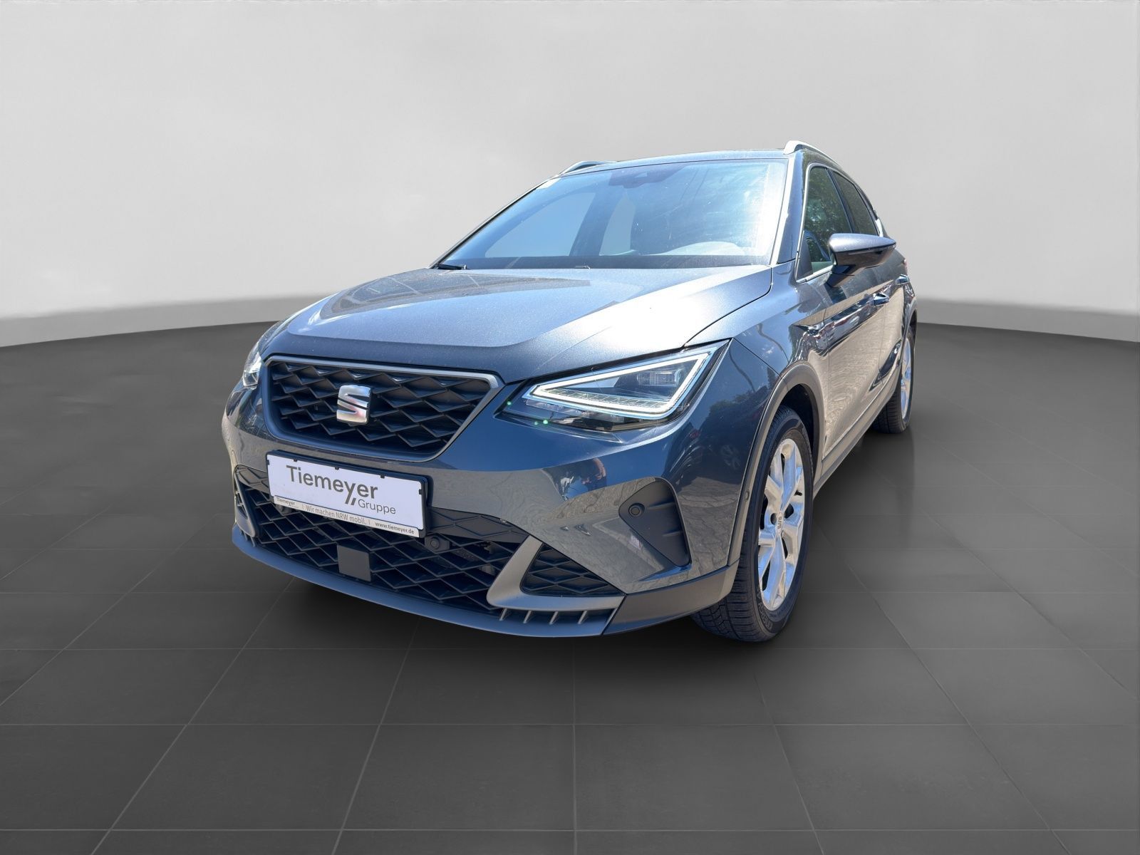 Seat Arona 1.5 TSI DSG FR AHK KAMERA PARKLENK NAVI AC