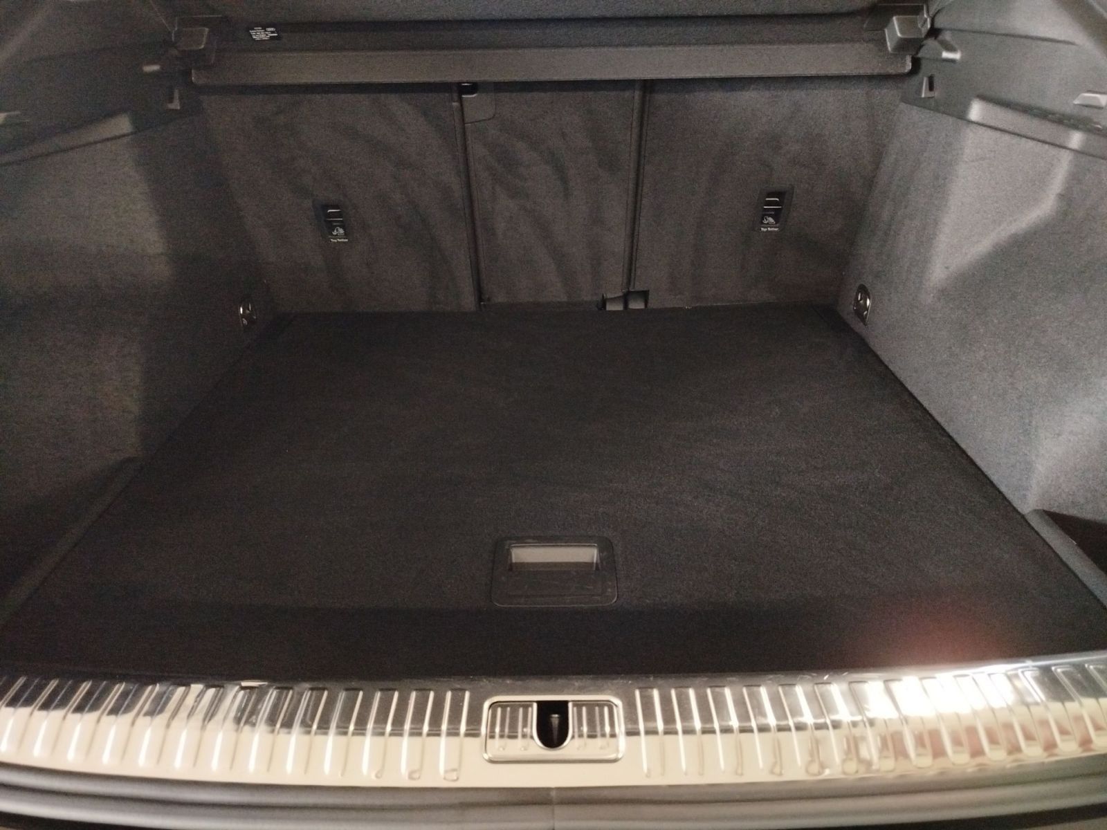 Audi Q3 Sportback 40 TFSI quattro S line - Samsaru's Car Outlet