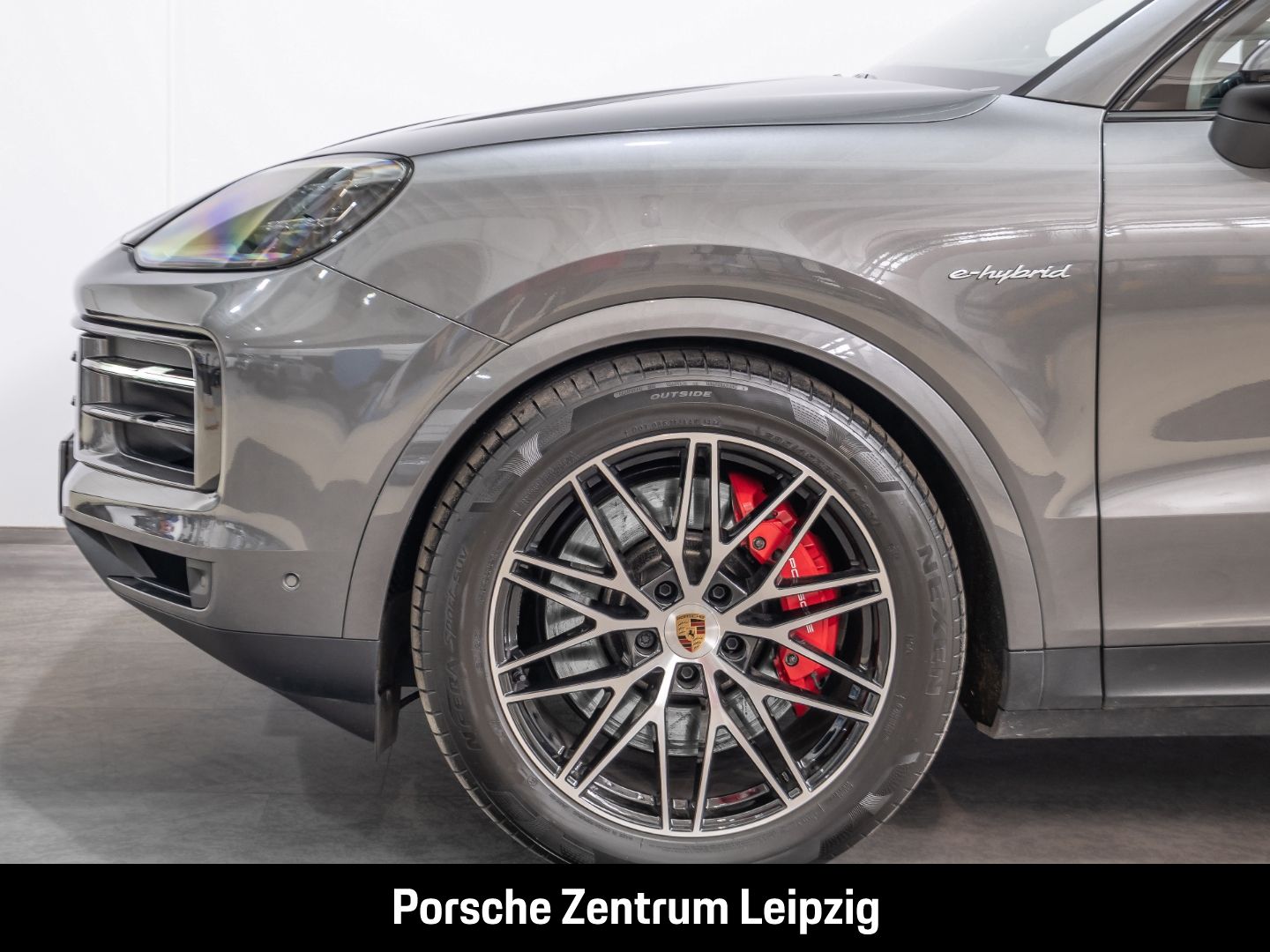 Porsche Cayenne S E-Hybrid PDCC Sitzlüftung InnoDrive He