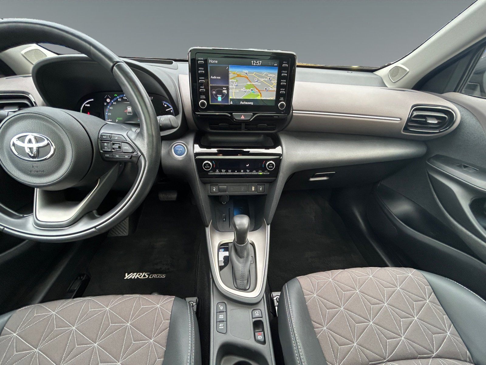 Toyota Yaris Cross 1.5 Elegant AHK ACC GJR Kamera