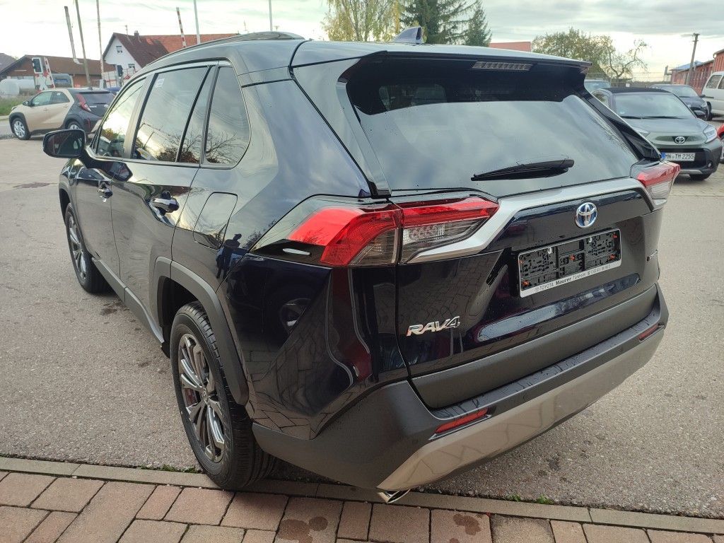 Toyota RAV 4 2.5 4x4 Hybrid - Samsaru's Car Outlet