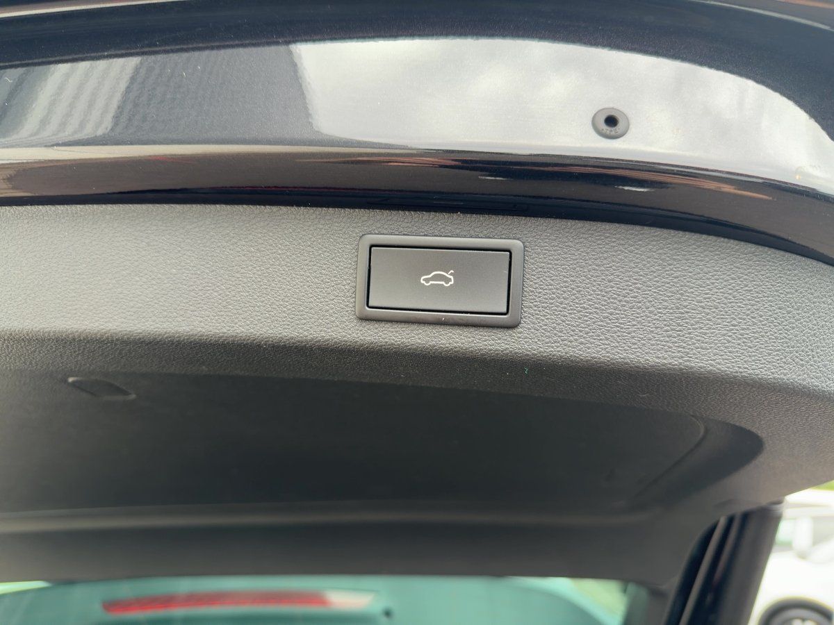 Skoda Kodiaq RS 2.0 TSI DSG NAVI+MATRIX+KAM+LED+ACC