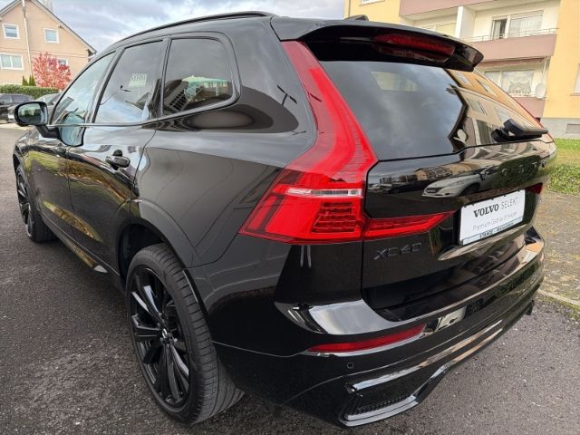 Volvo XC60 Plus Black T8 Recharge AHK elektr. Harman &