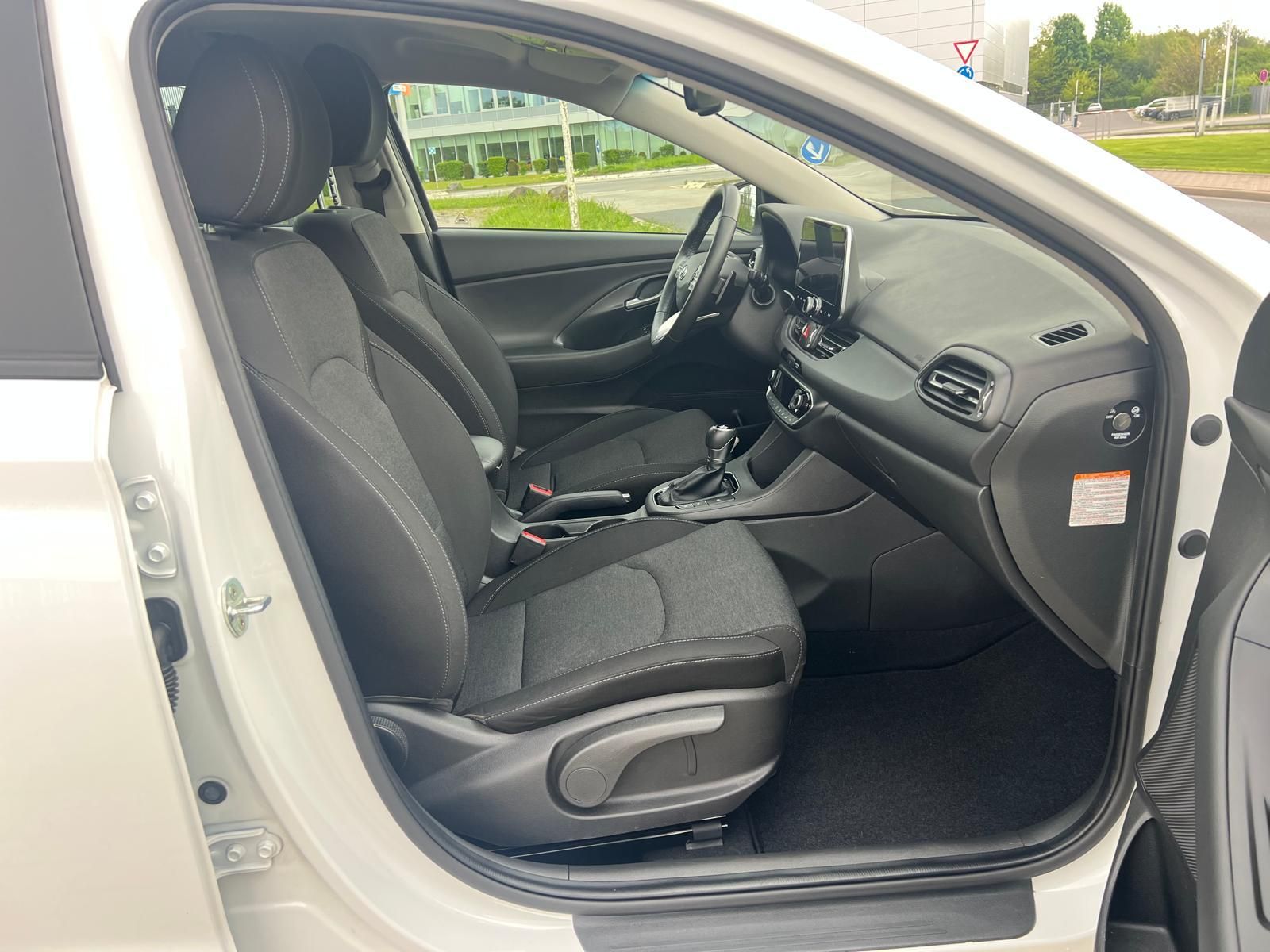 Hyundai i30 1.5 T-GDI Edition 30+ Mild-Hybrid Aut. - Samsaru's Car Outlet