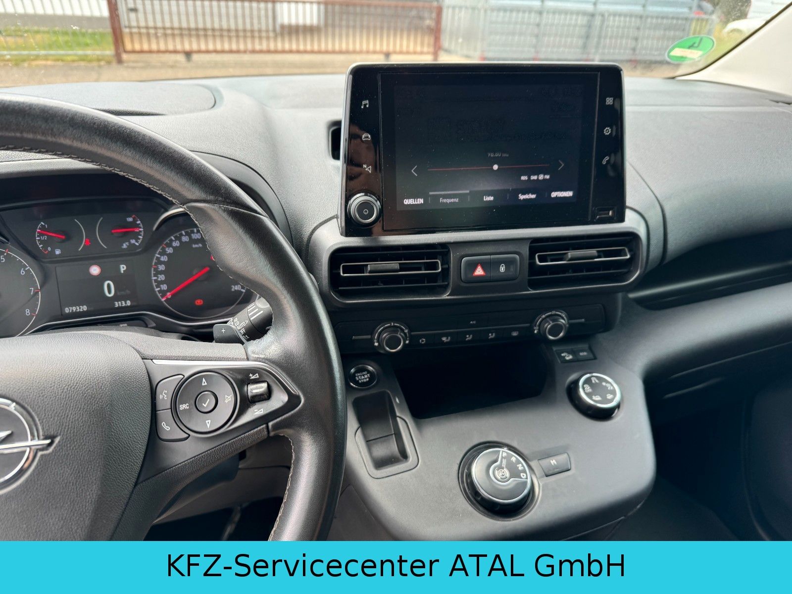 Opel Combo Life Elegance - Samsaru's Car Outlet