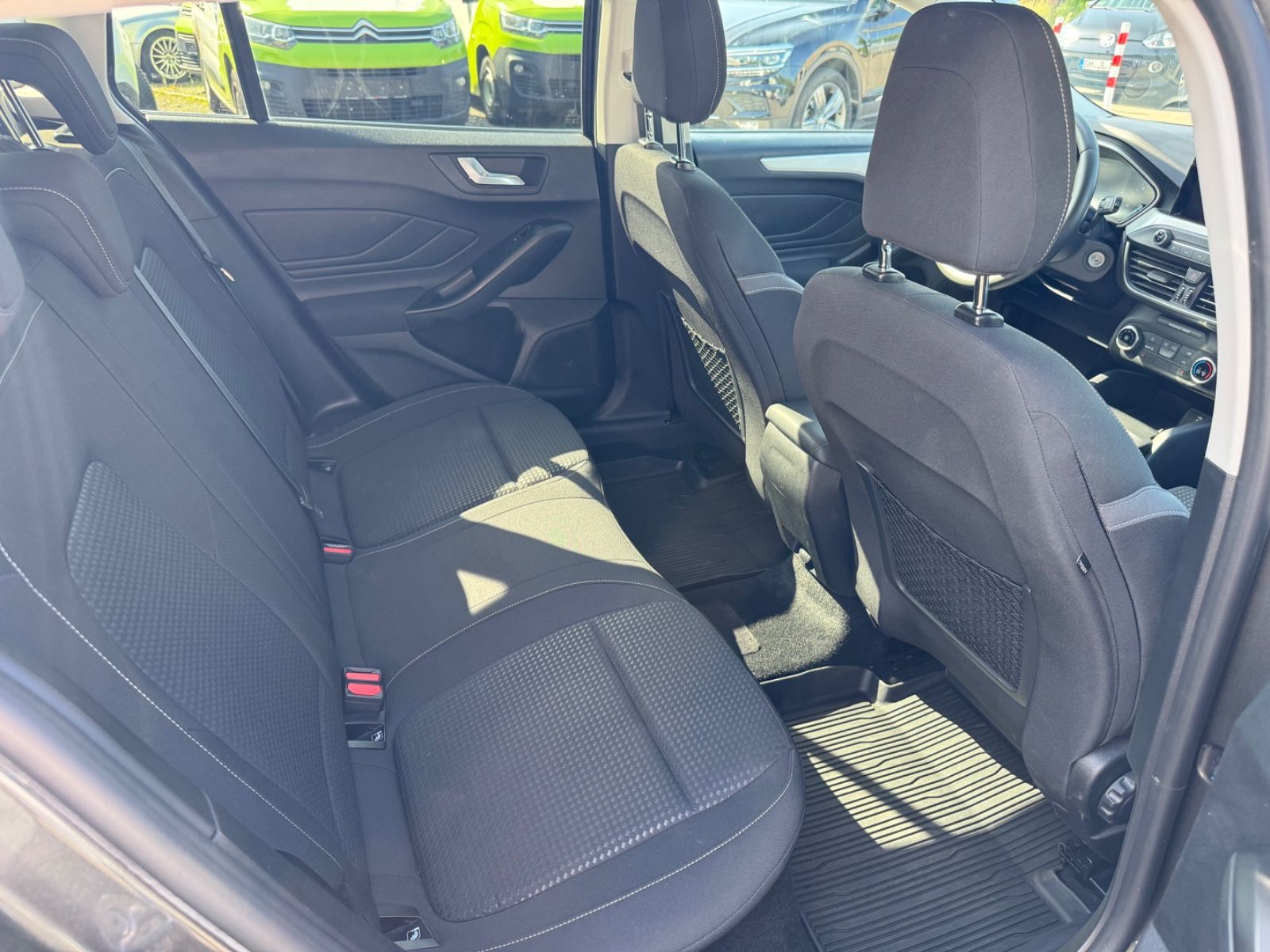 Ford Focus Turnier - Samsaru's Car Outlet
