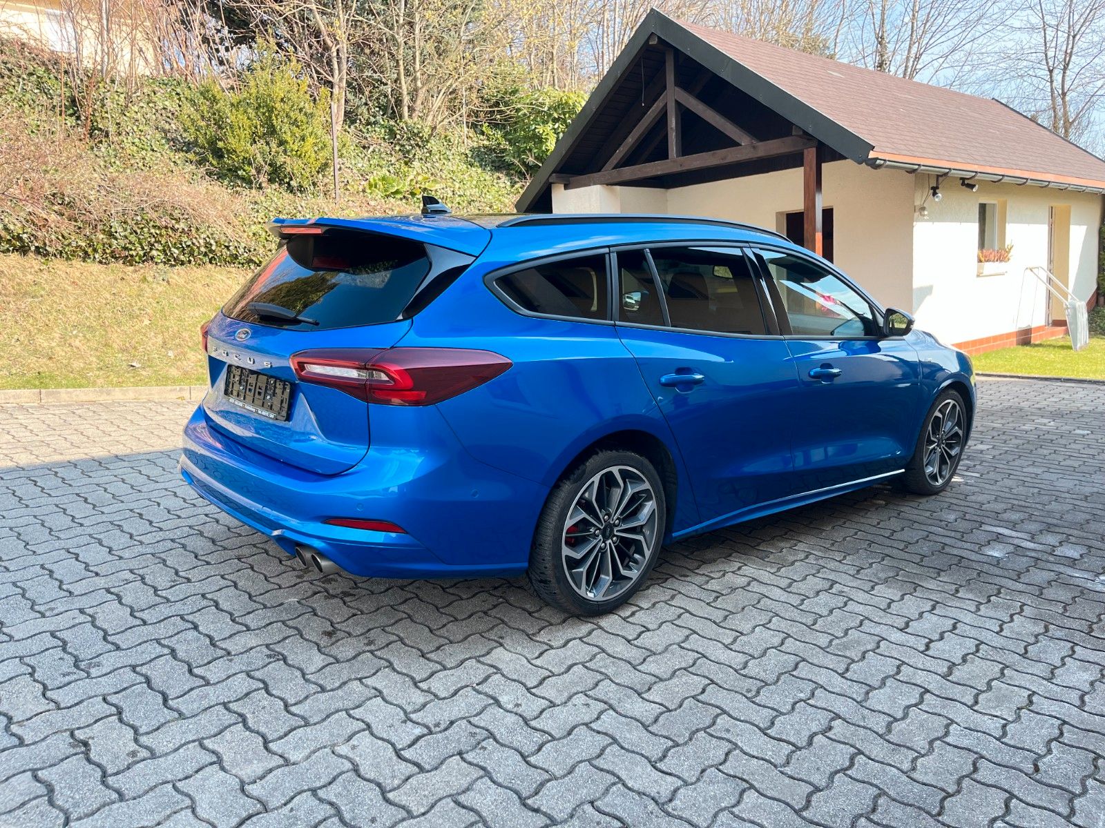 Ford Focus Turnier ST-Line X - Matrix LED, B&O, Pano