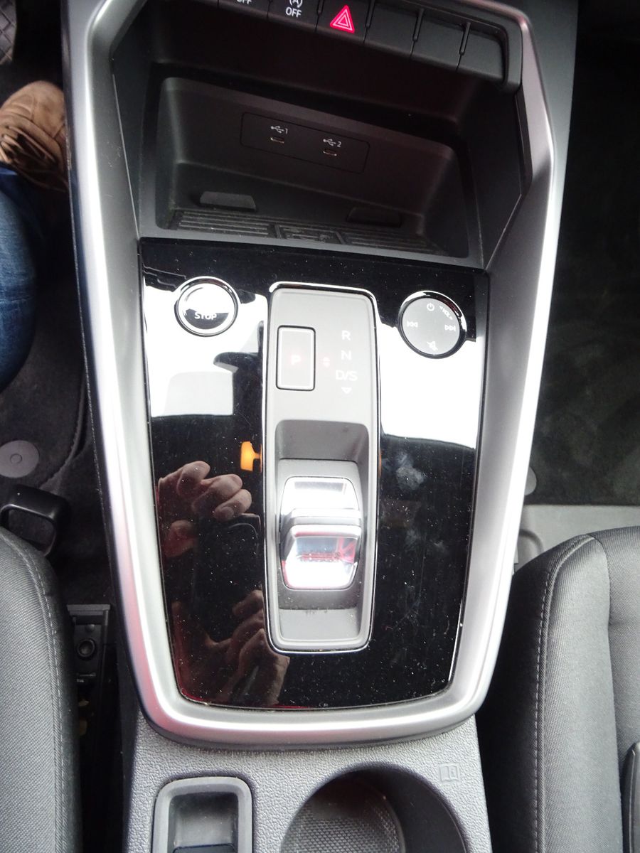 Audi A3 Sportback 30 TFSI S line Navi LED SHZ Virtual