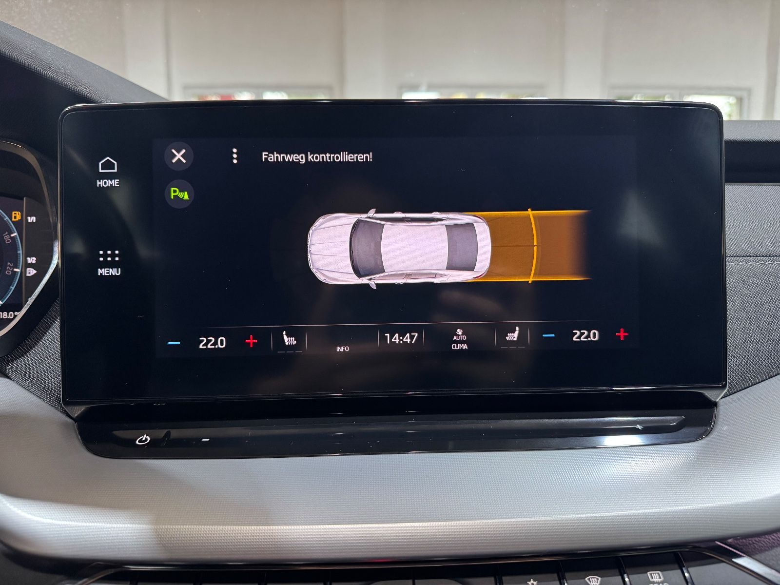 Skoda OctaviaLim. FirstEdition2.0TDI DSG/STANDHEIZ/AHK