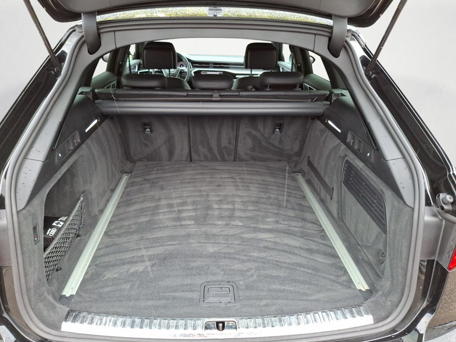 Audi RS6 Avant V8 quattro tipptronic RS Keramik*Dynam