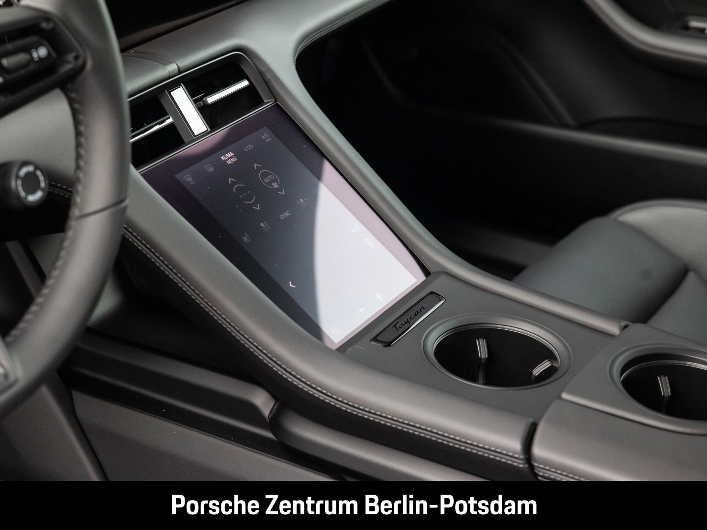 Porsche Taycan 4 Cross Turismo HD-Matrix InnoDrive 21-Zo