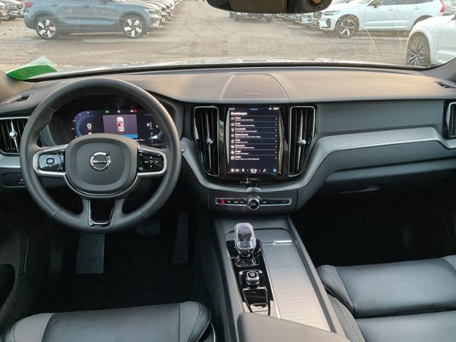 Volvo XC60 B4 Plus Dark 2WD ACC PANO 360° Allwetter