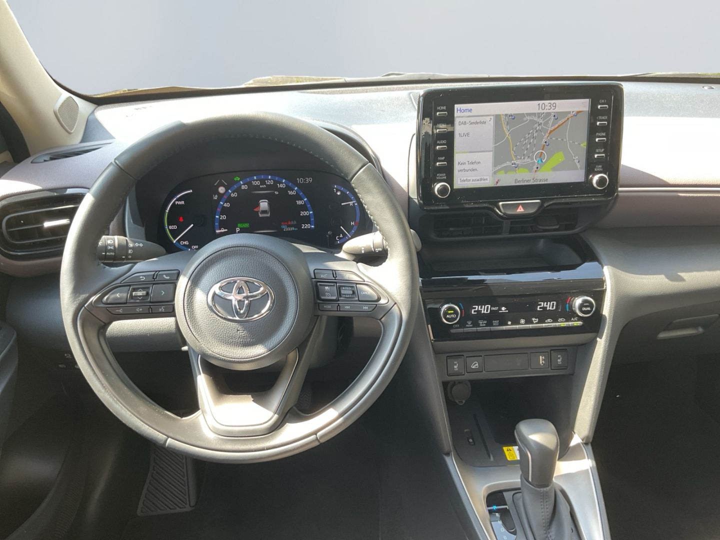 Toyota Yaris Cross Hybrid 1.5 AWD-i Elegant *Matrix*360