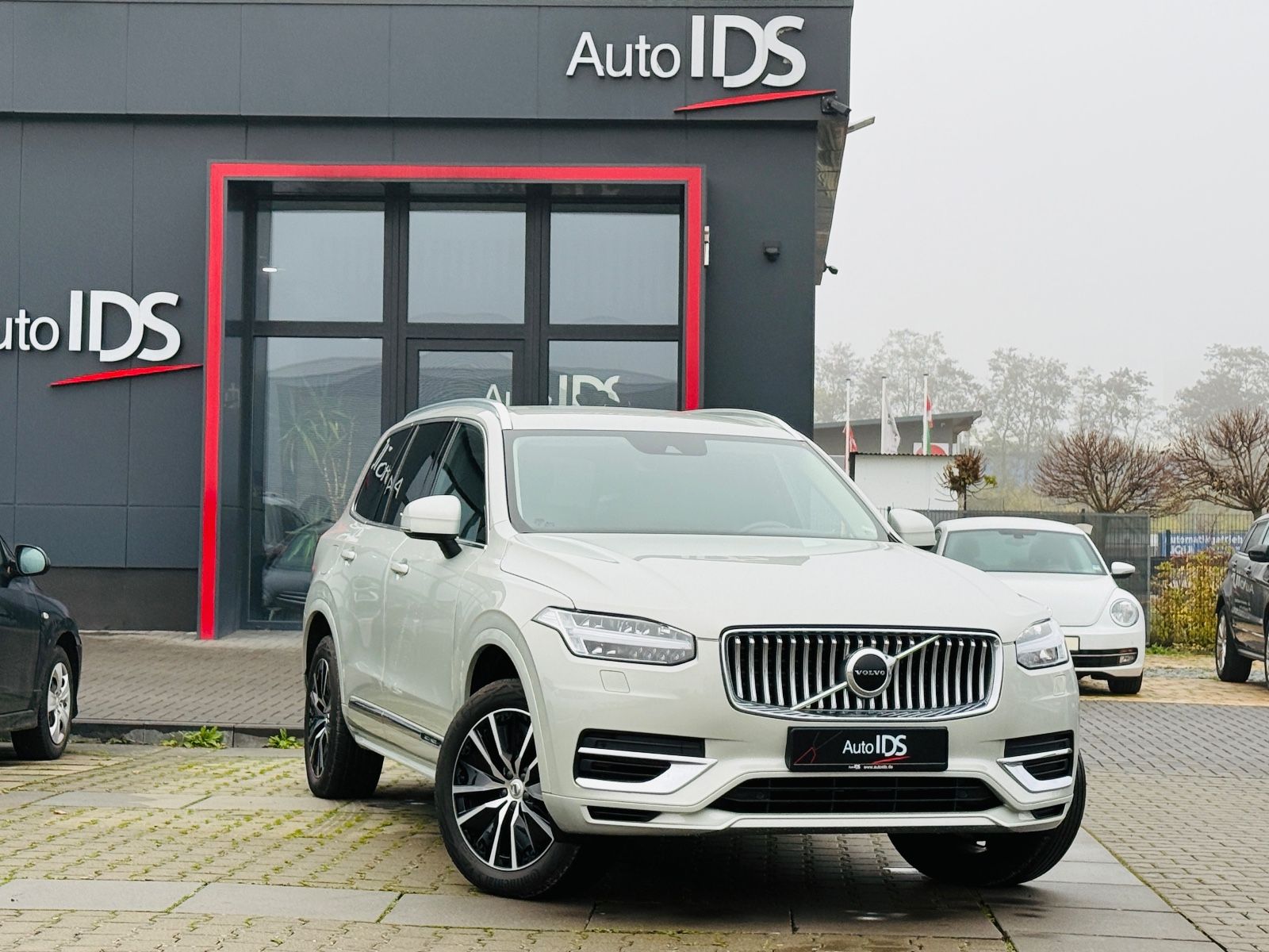 Volvo XC90 Inscription Expression Recharge Plug-In Hyb
