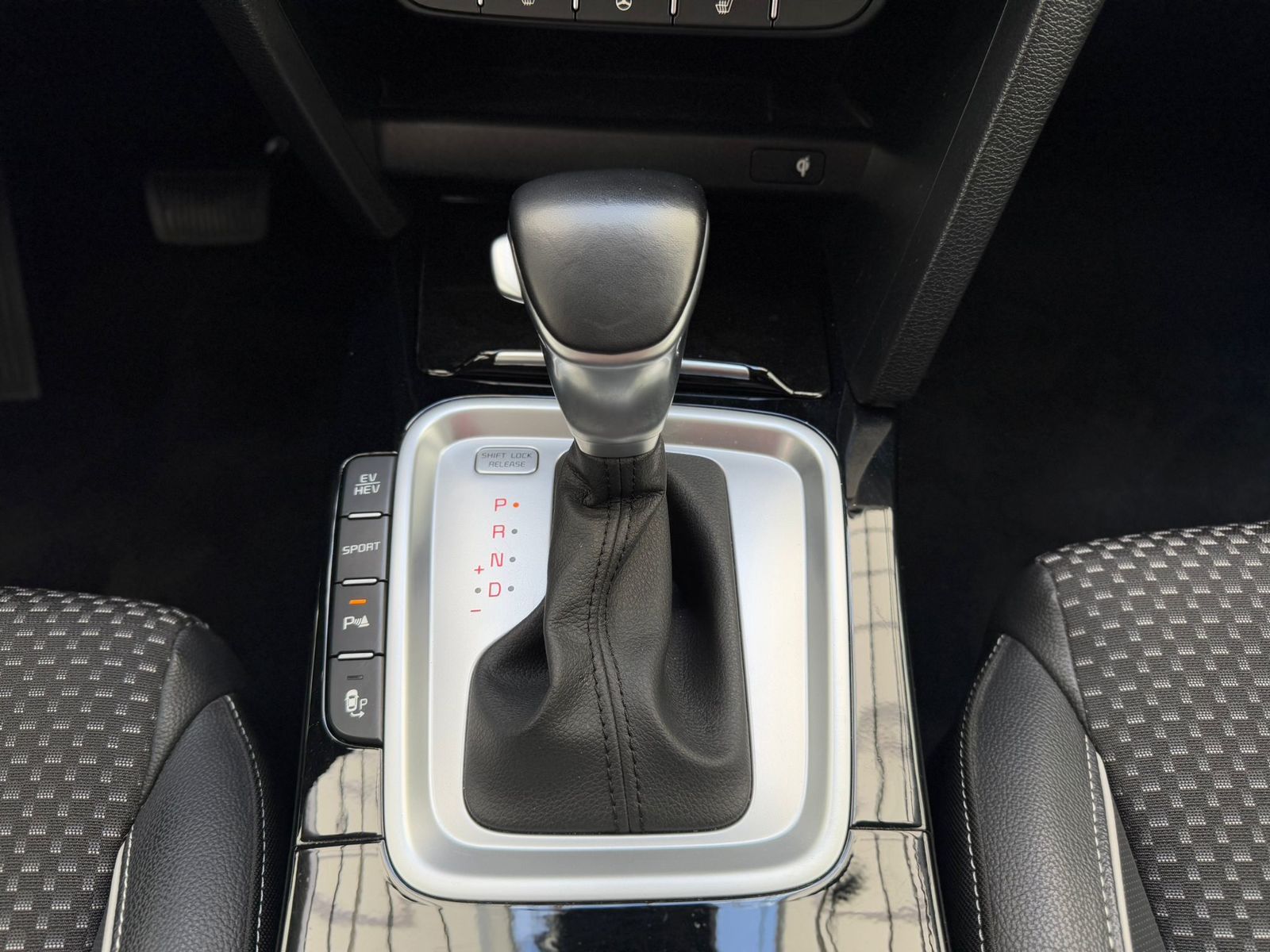 Kia Xceed 1.6 Plug-in Hybrid Spirit - Samsaru's Car Outlet
