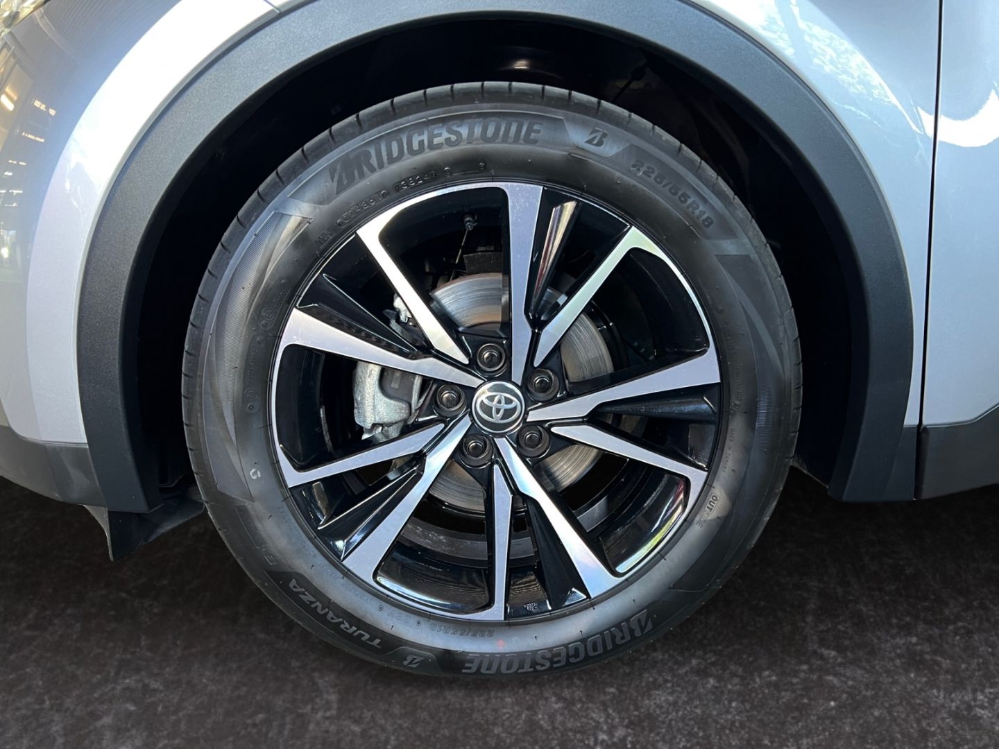 Toyota C-HR 1.8 Hybrid Team D *Technik-Paket*CAM*SHZ*