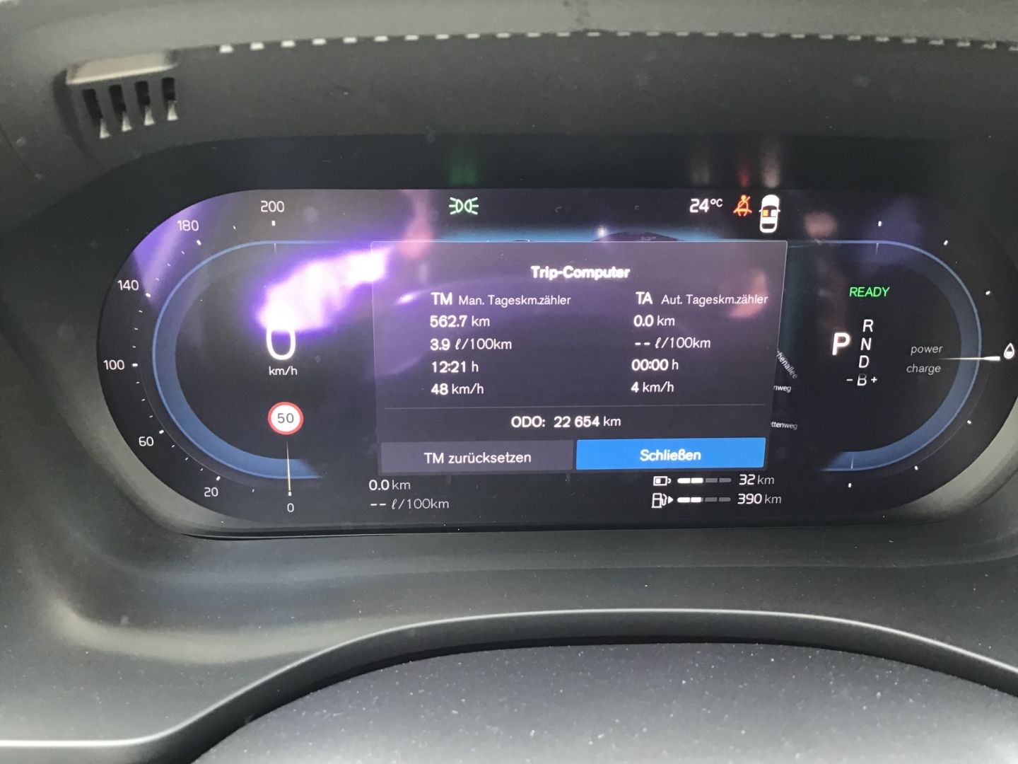 Volvo XC60 T8 Ultimate Dark AWD Stdhzg. AHK 360° Cam