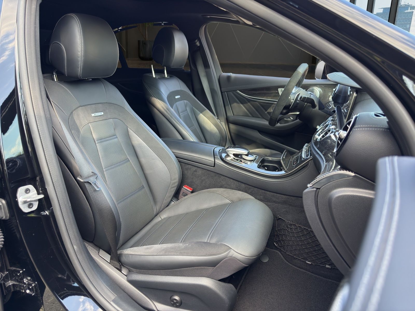 Mercedes-Benz E 53 AMG 4Matic+ AMG Performance - Samsaru's Car Outlet