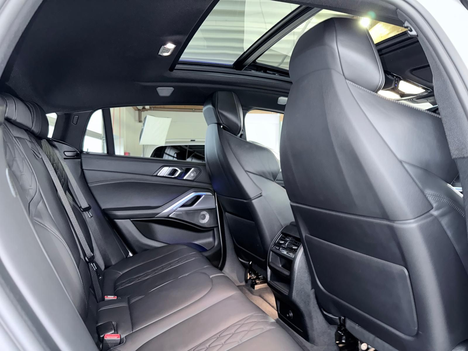 BMW X6 40d xDrive-M Sport/Sky/AHK/360/HUD/B&W/Iconic