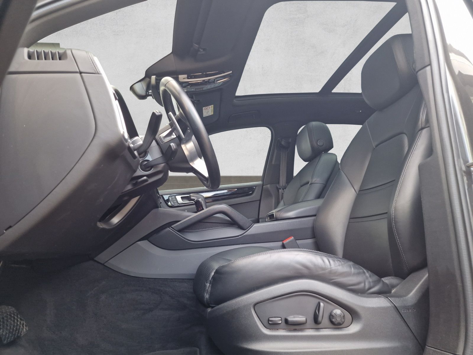 Porsche Cayenne Pano 360° Luft Bose Chrono Matrix 14w 21