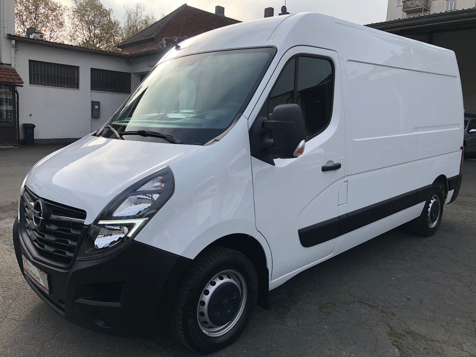 Opel Movano L2H2 Kasten 2.3 CDTI AUT. - Samsaru's Car Outlet