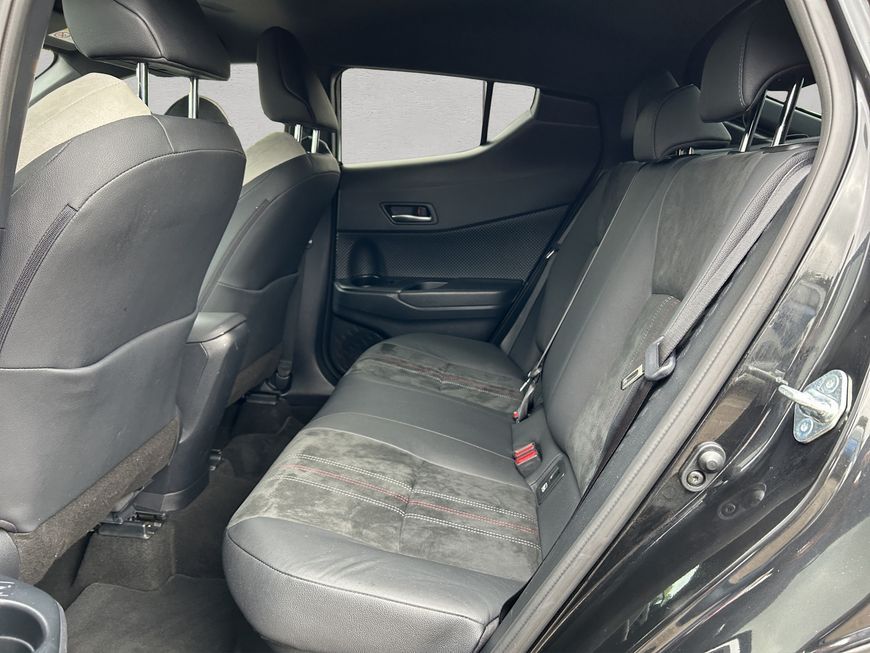 Toyota C-HR 2.0 Hybrid GR Sport Black Edition