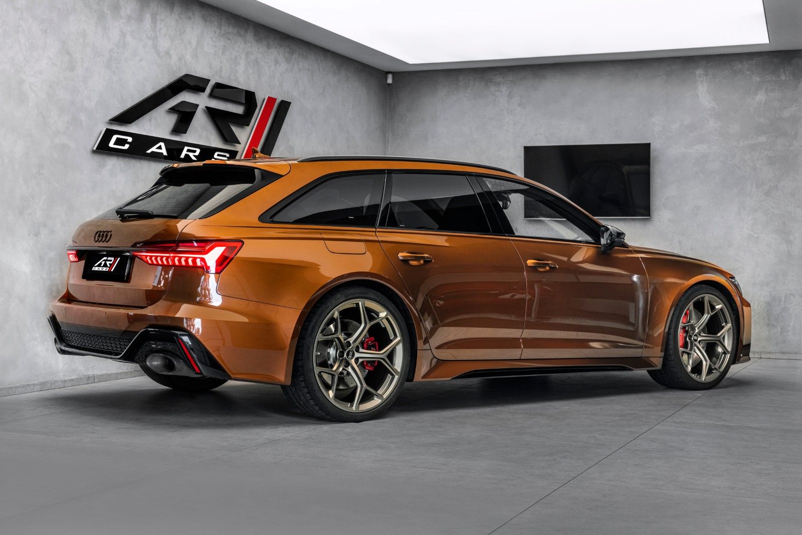Audi RS6 Avant 4.0TFSI Performance*Exclusive*Pano*HuD