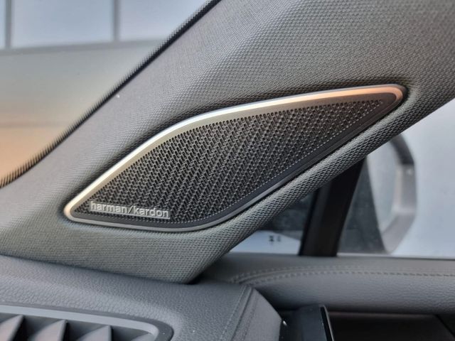 Volkswagen Tiguan TDI R-Line AHK 20Z Leder Pano Stand VOLL