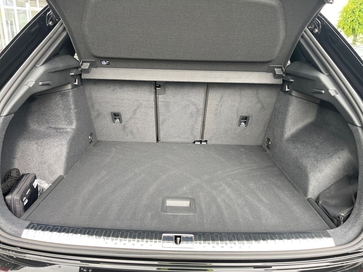 Audi Q3 S line - Samsaru's Car Outlet