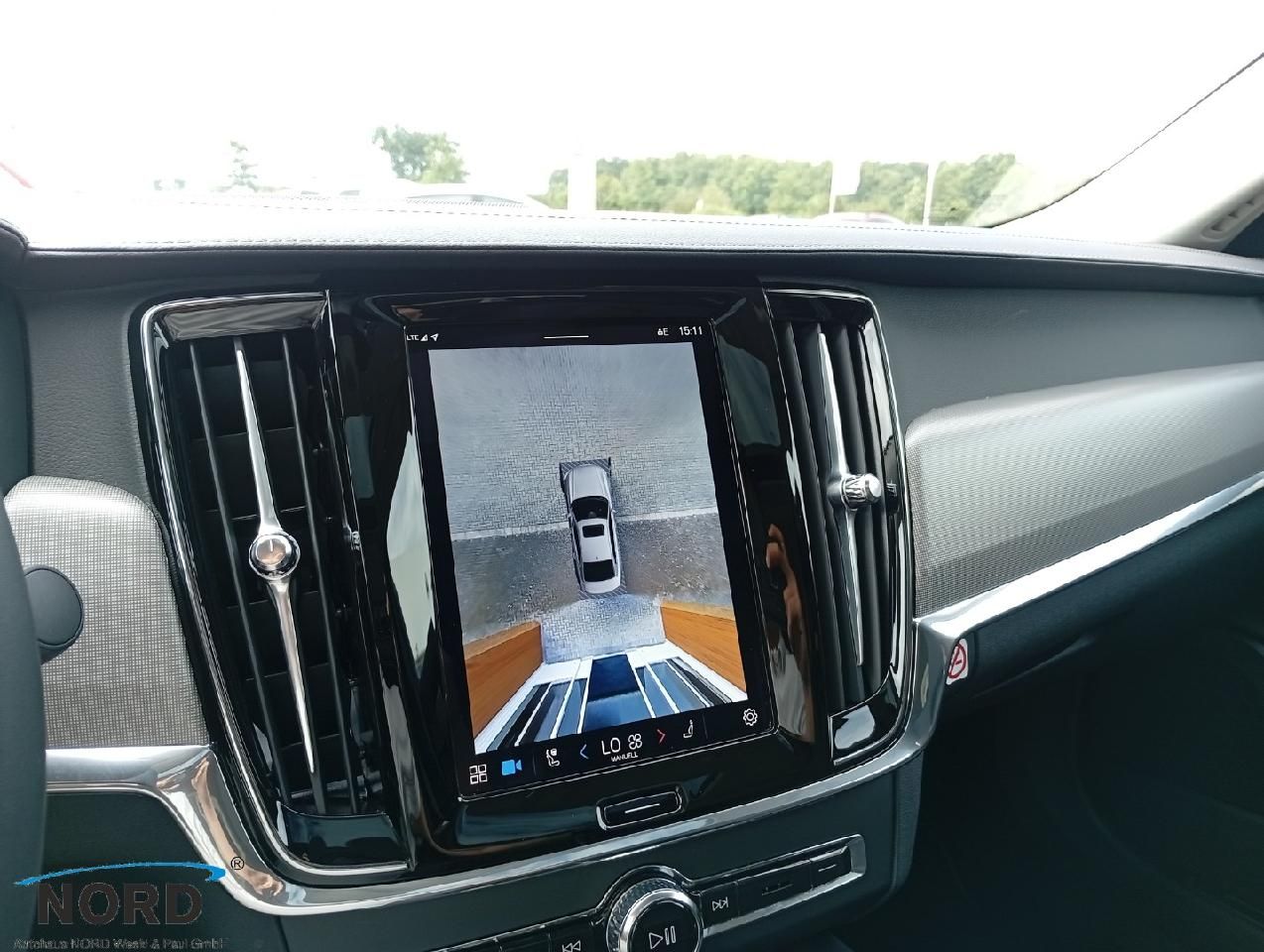 Volvo S90 T8 Ultimate Dark Plug-In Hybrid AWD