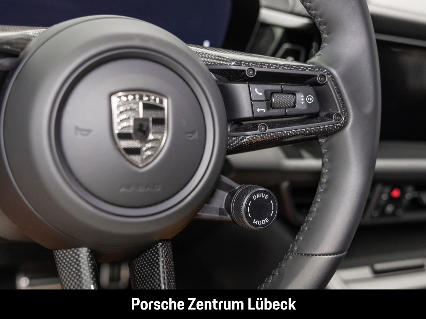 Porsche Macan Turbo BOSE Panoramadach Surround-View LED